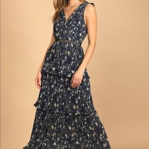 Lulu’s Such Sophistication Navy Blue Floral Print Pleated Maxi Dress